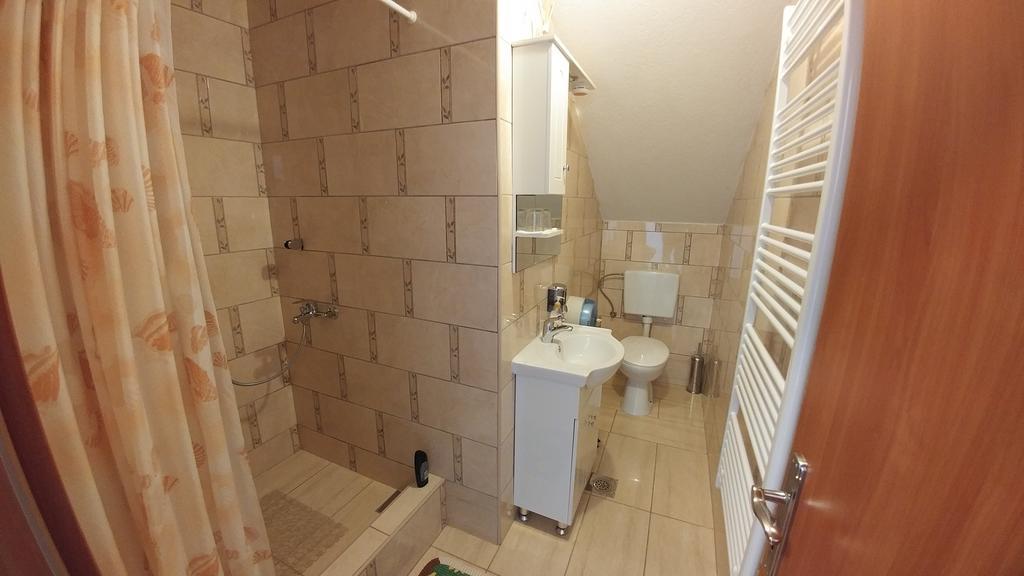 Guest House Mijic Кореница Экстерьер фото